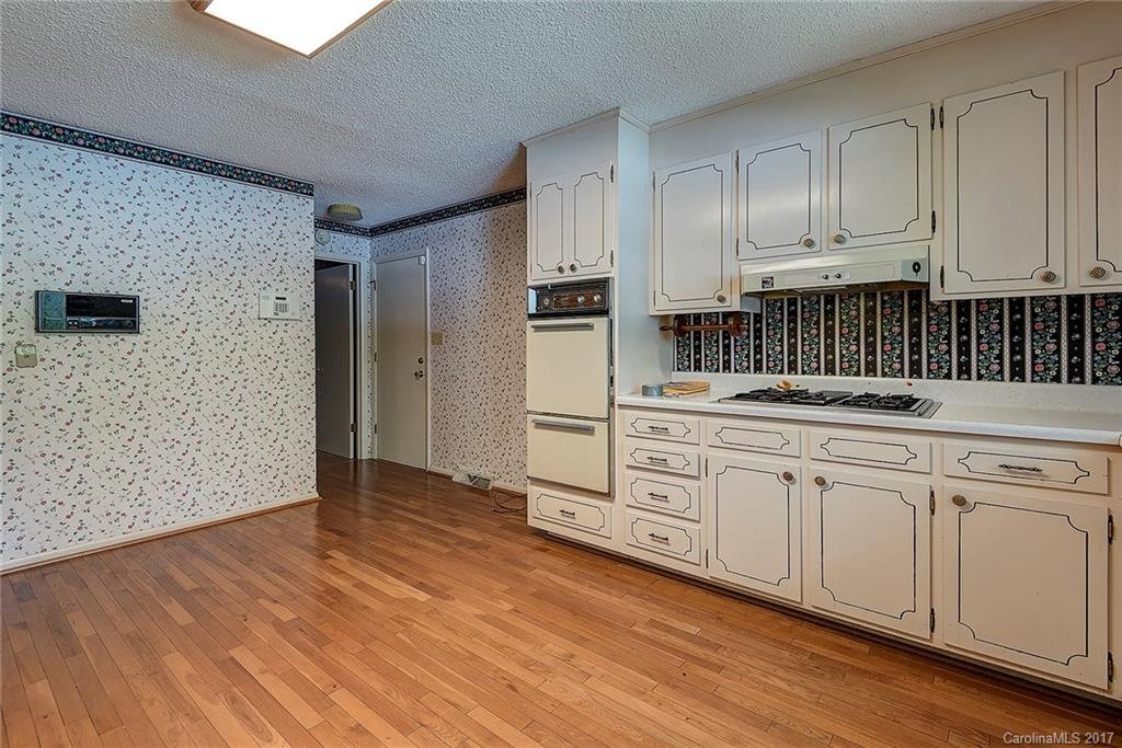 3 Wilderness Cove Road Asheville NC 28804
