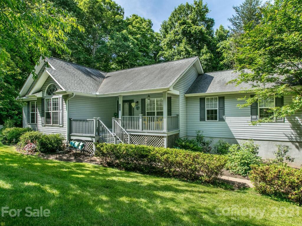 216 Emily Lane Leicester NC 28748