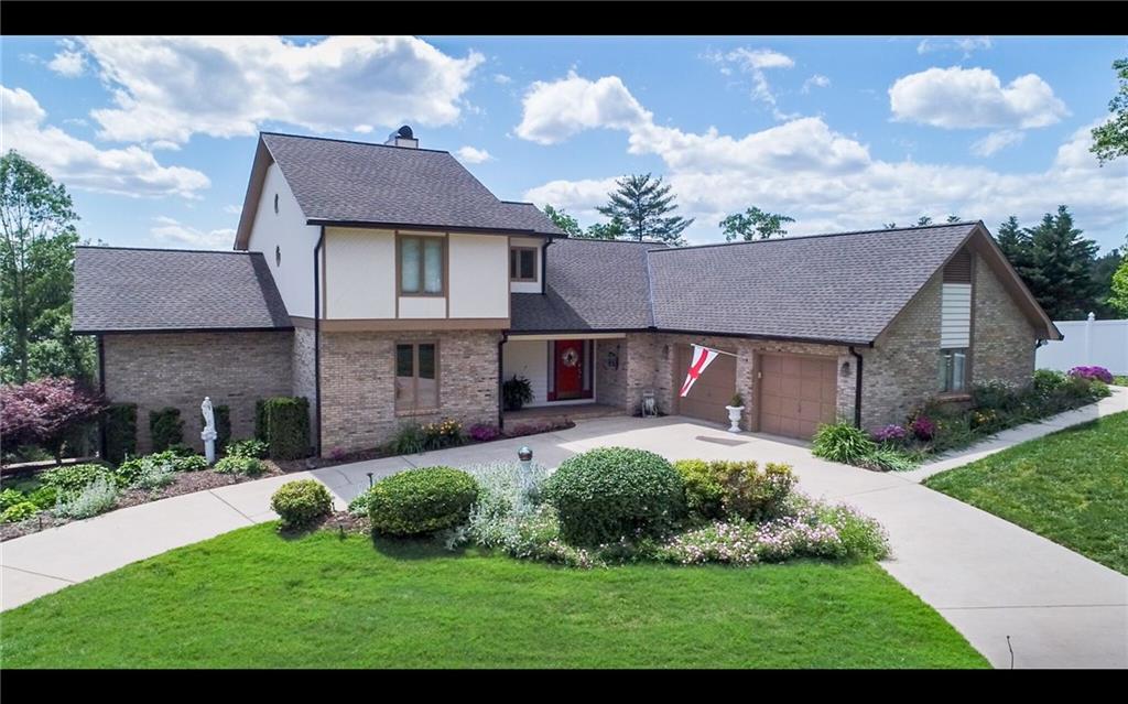 216 Charlotte Ann Lane Hickory NC 28601
