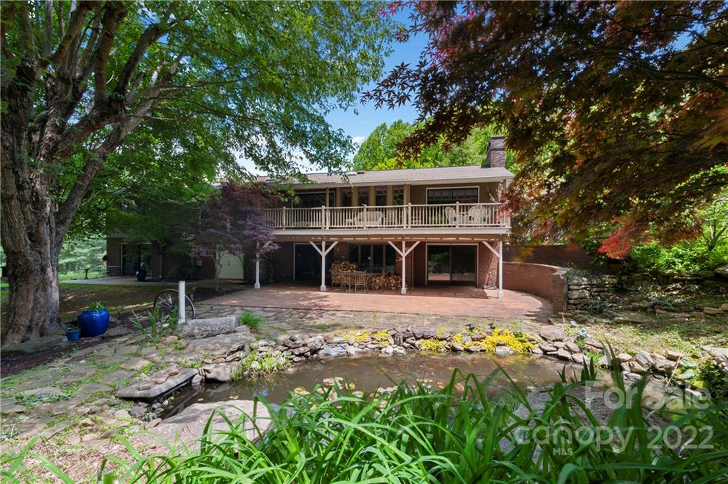 1674 Camp Branch Road Waynesville NC 28786