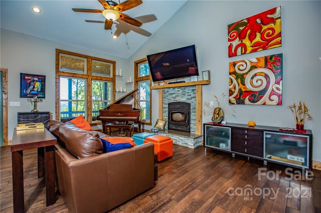 480 Lindera Lane Waynesville NC 28785