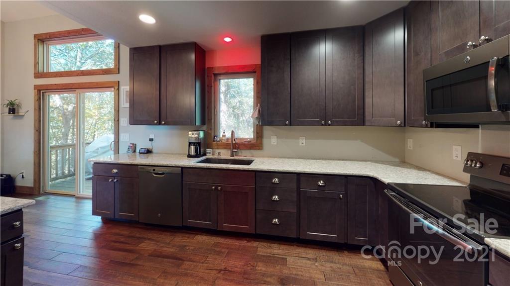 480 Lindera Lane Waynesville NC 28785