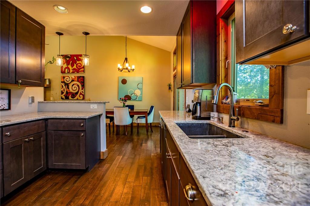 480 Lindera Lane Waynesville NC 28785