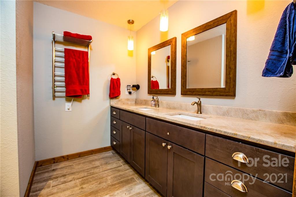 480 Lindera Lane Waynesville NC 28785
