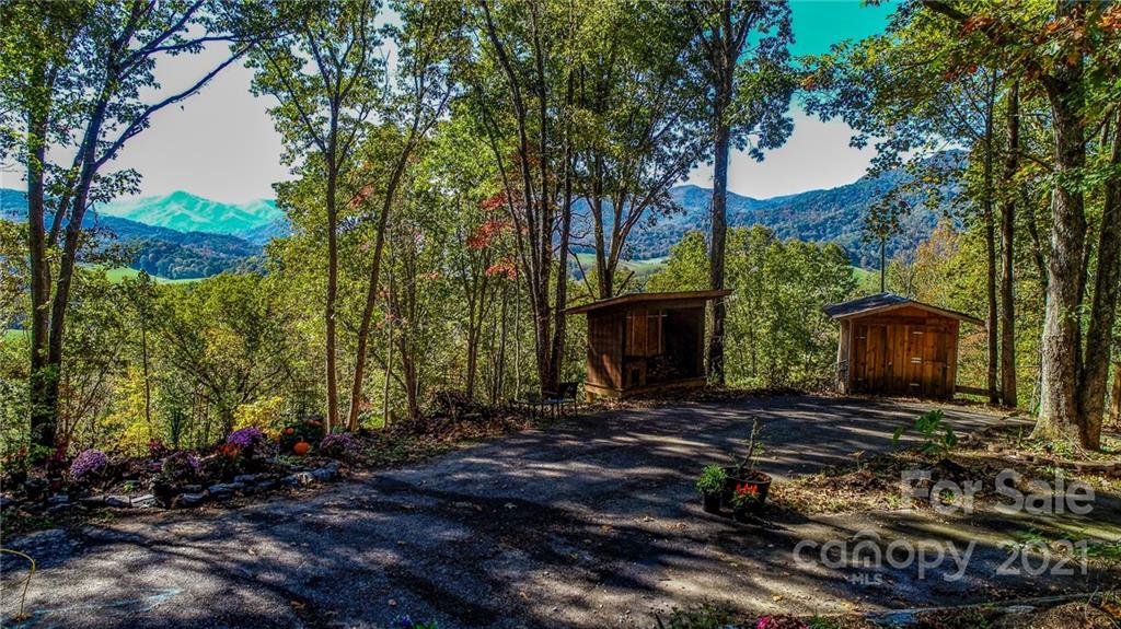 480 Lindera Lane Waynesville NC 28785