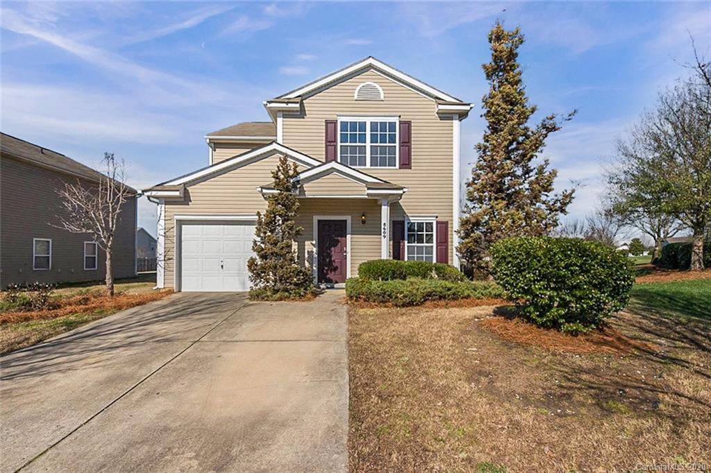 8609 Redding Glen Avenue Charlotte NC 28216
