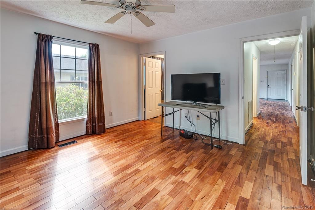 59 Indiana Avenue Asheville NC 28806