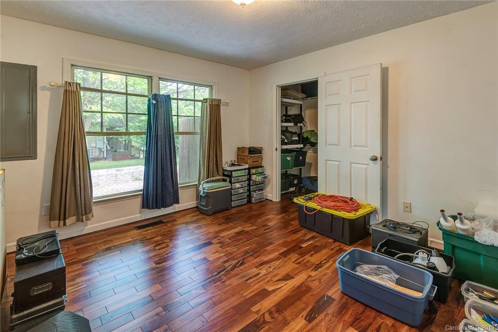 59 Indiana Avenue Asheville NC 28806