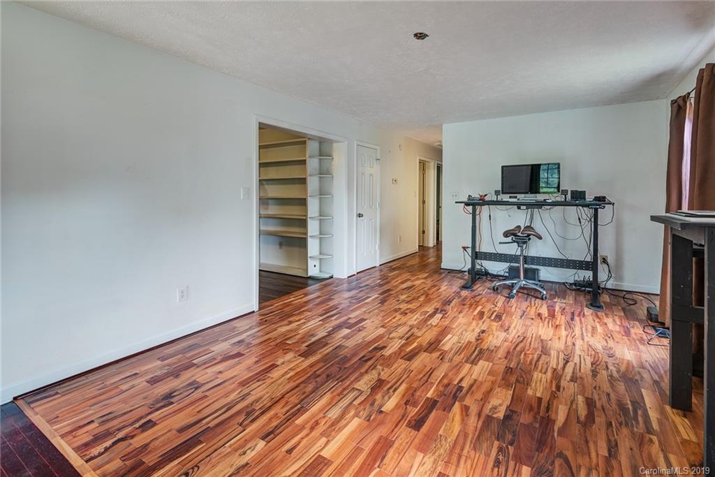59 Indiana Avenue Asheville NC 28806