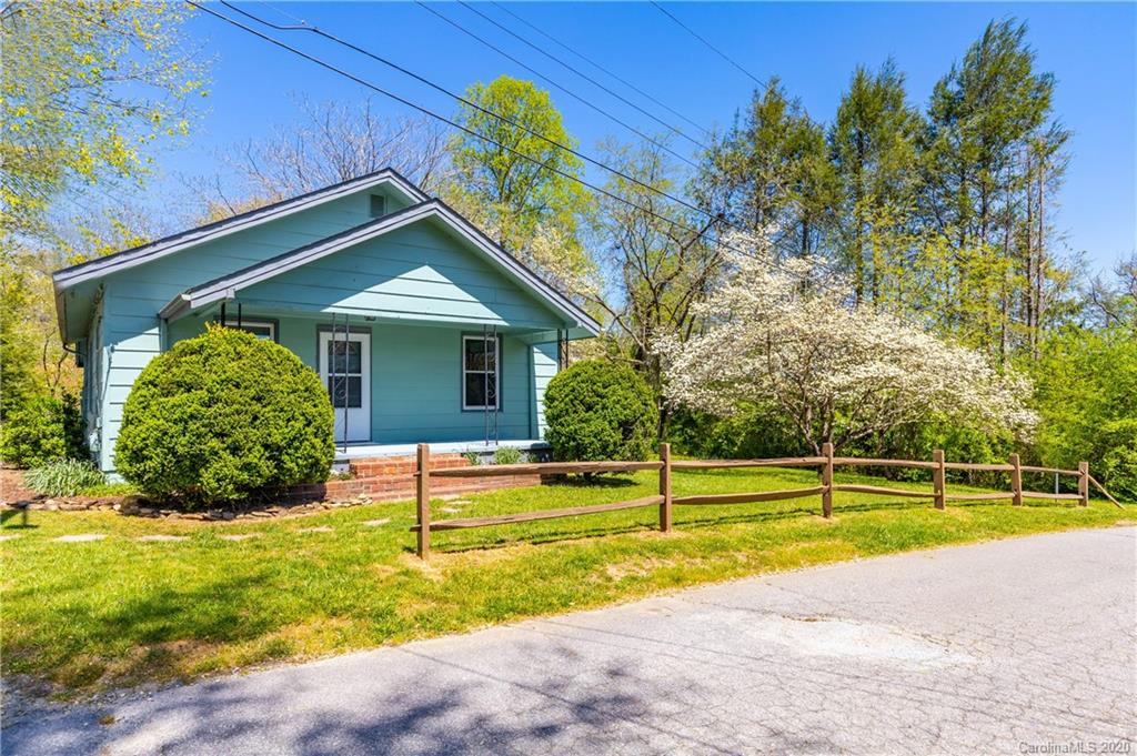 50 Palmer Street Brevard NC 28712