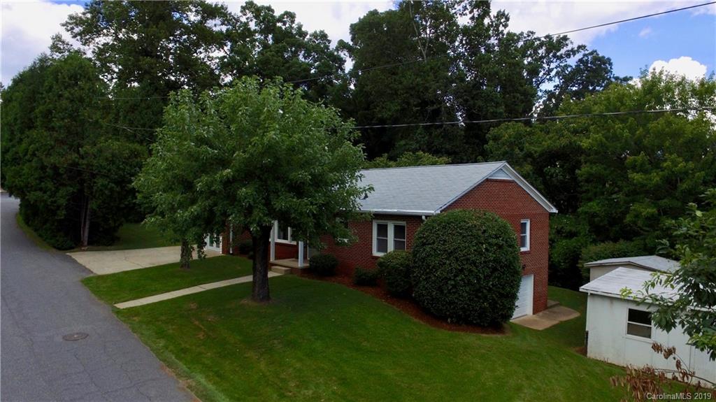 21 Hoyle Street Marion NC 28752
