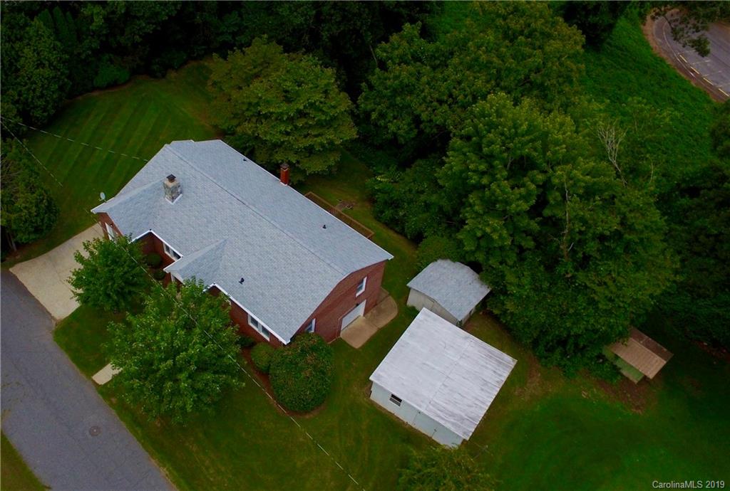 21 Hoyle Street Marion NC 28752
