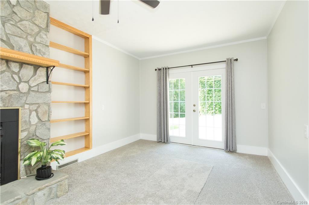 21 Hoyle Street Marion NC 28752
