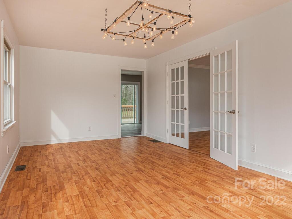 31 Sunset Drive Swannanoa NC 28778