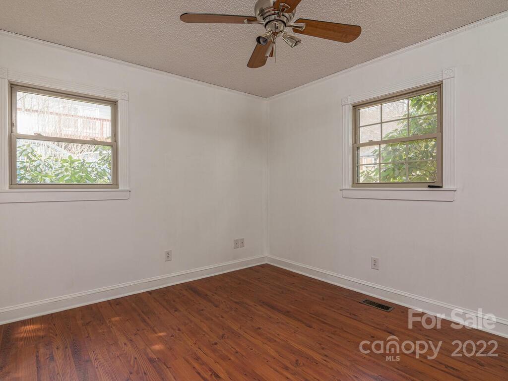 31 Sunset Drive Swannanoa NC 28778