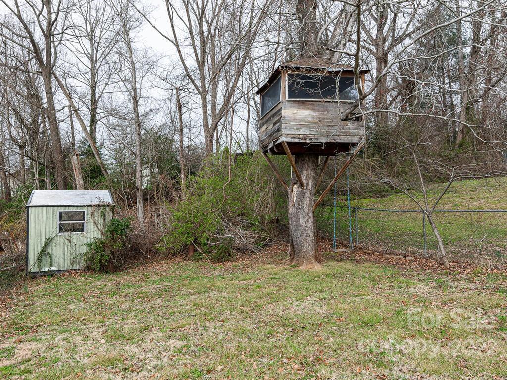 31 Sunset Drive Swannanoa NC 28778
