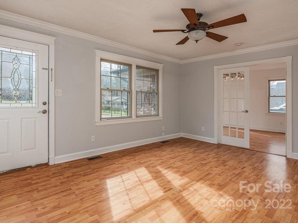 31 Sunset Drive Swannanoa NC 28778
