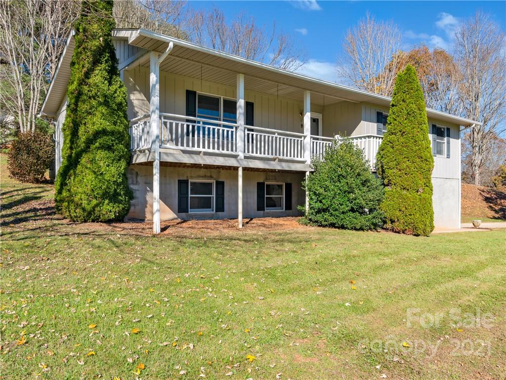 57 Solitary Meadow Circle Waynesville NC 28786