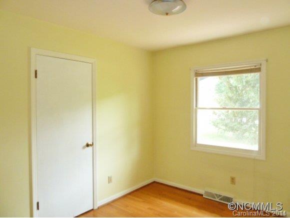 20 Meadowview Road Asheville NC 28804