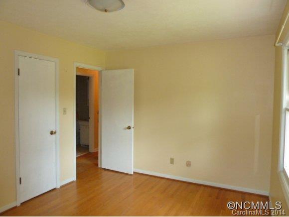 20 Meadowview Road Asheville NC 28804
