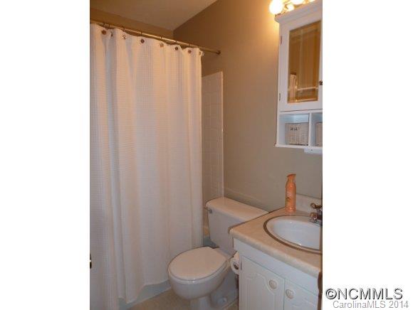 20 Meadowview Road Asheville NC 28804