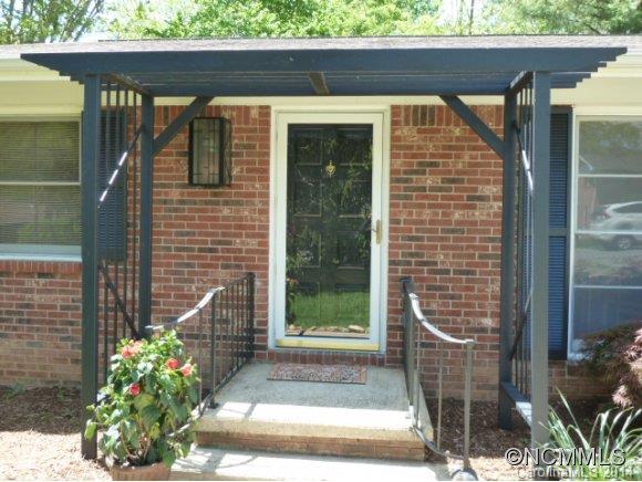 20 Meadowview Road Asheville NC 28804