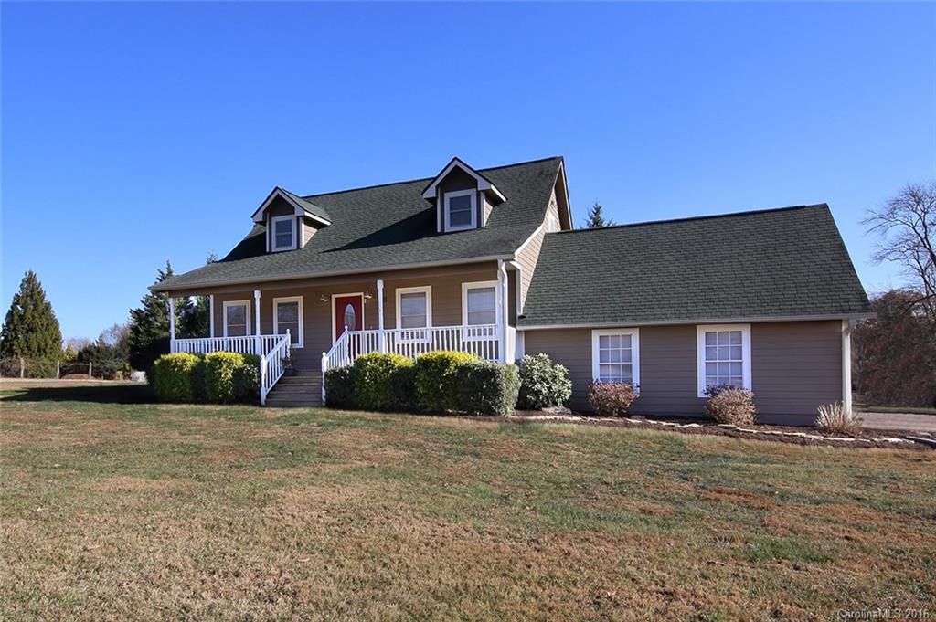 25 Kyndra Knoll Lane Horse Shoe NC 28742
