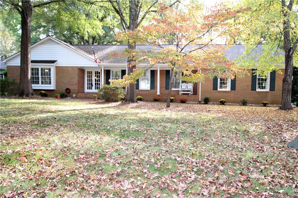 9002 Deerpark Lane Charlotte NC 28277