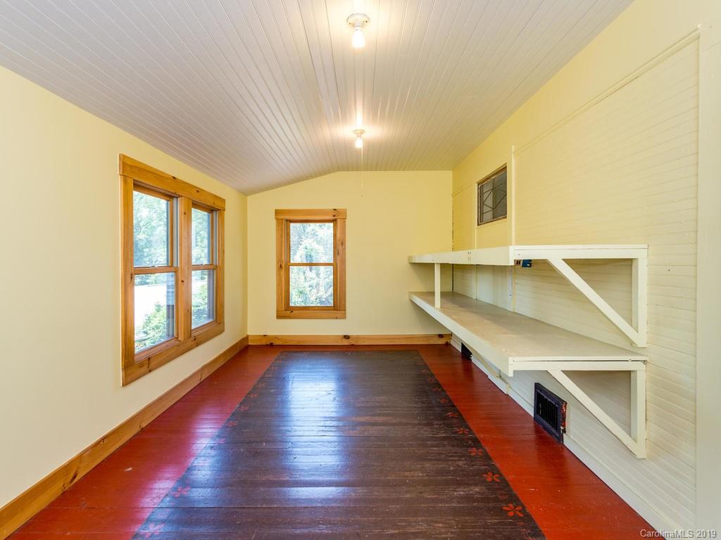 293 Fairview Road Asheville NC 28803
