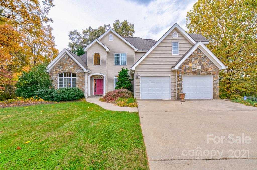 10 New Cross South Asheville NC 28805