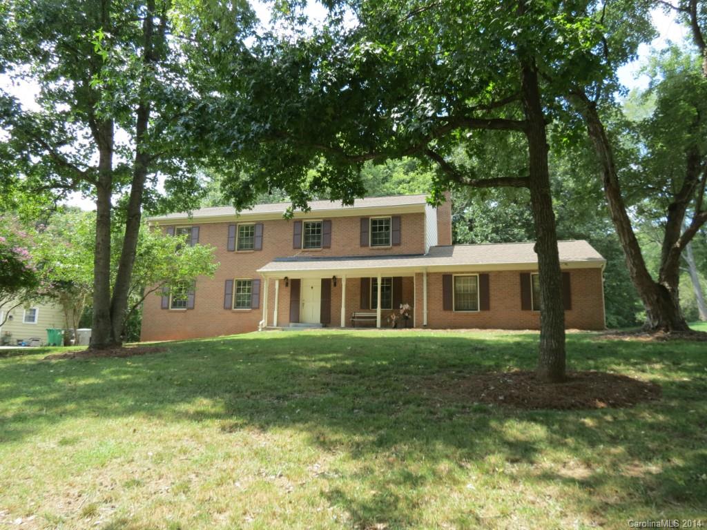 10309 Whitethorn Drive Charlotte NC 28277