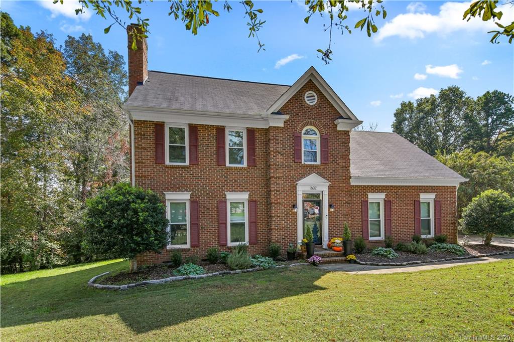 602 Sentinel Oak Lane Charlotte NC 28214