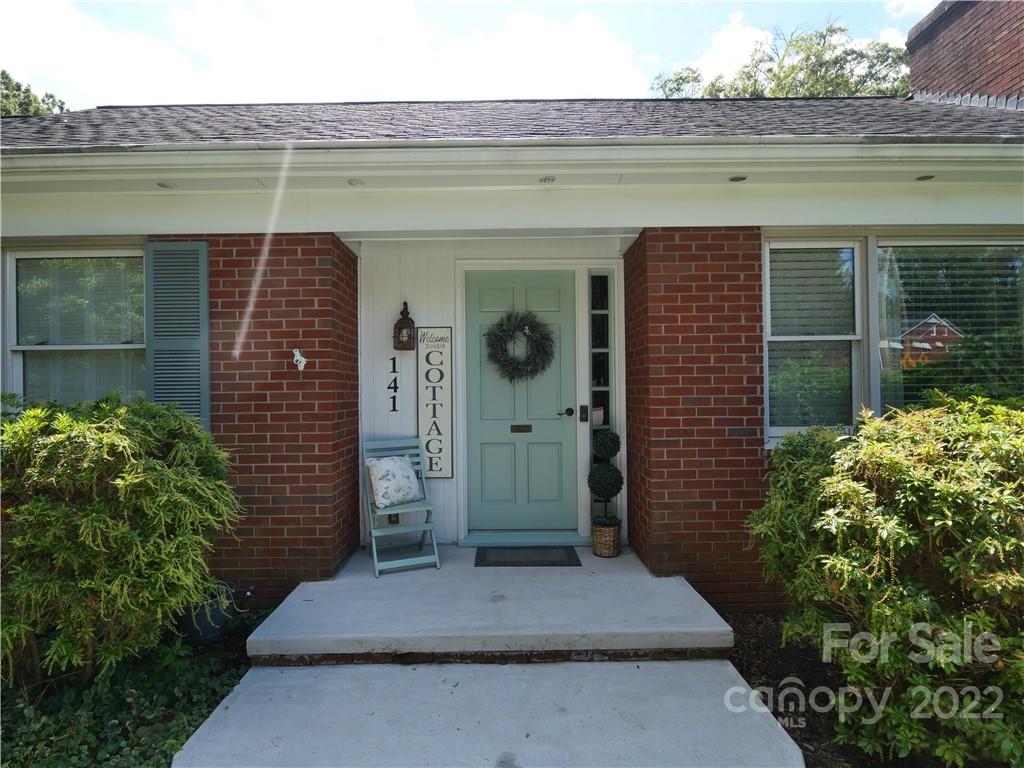 141 E J Street Newton NC 28658
