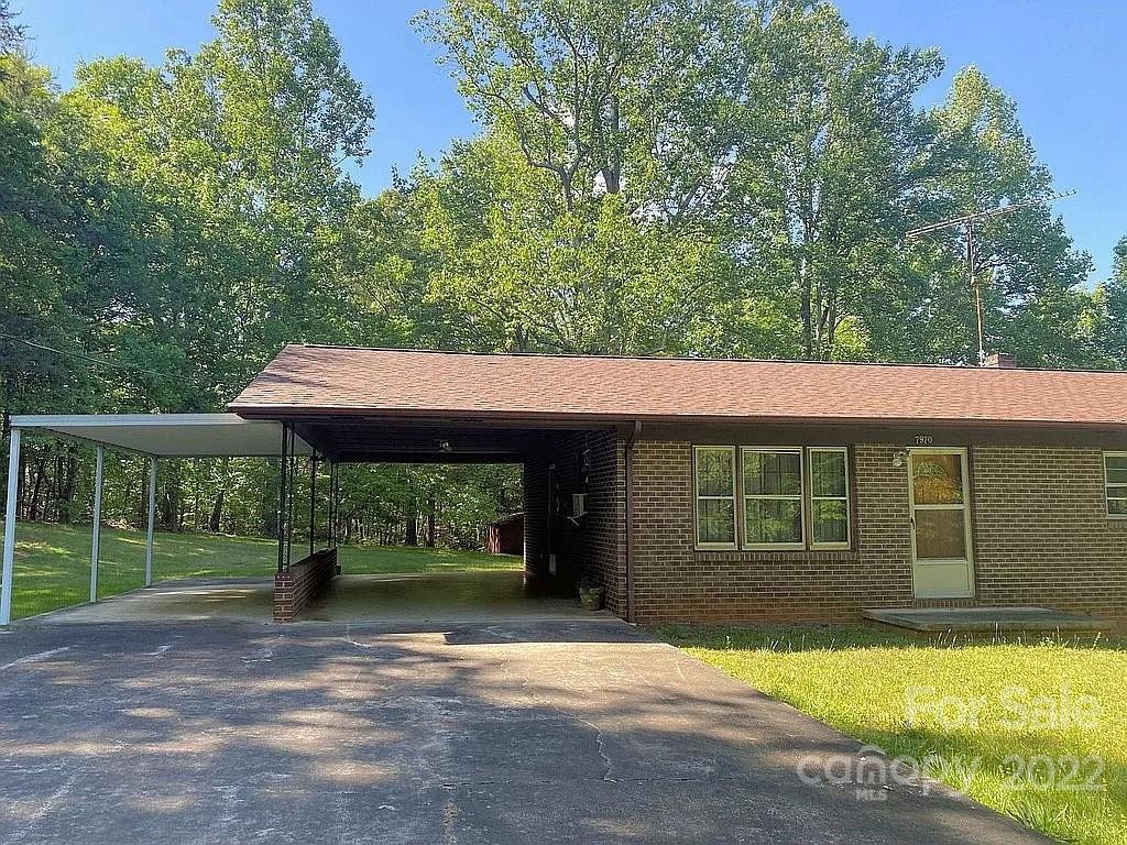 7970 Old Nc 10 Hickory NC 28602