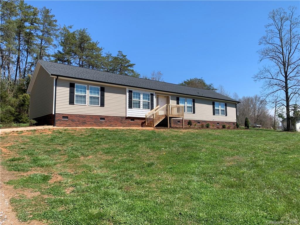2780 Snipes Street Morganton NC 28655