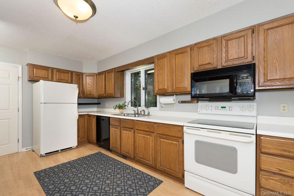 14 Stephanie Lane Asheville NC 28805