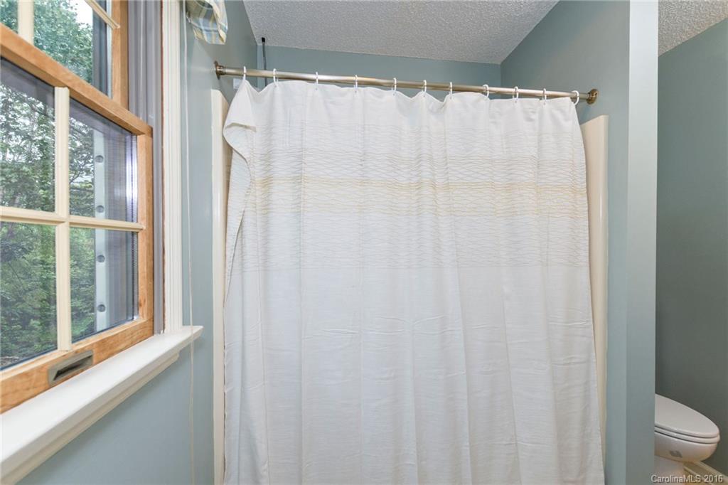 14 Stephanie Lane Asheville NC 28805