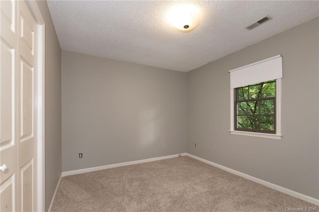 14 Stephanie Lane Asheville NC 28805