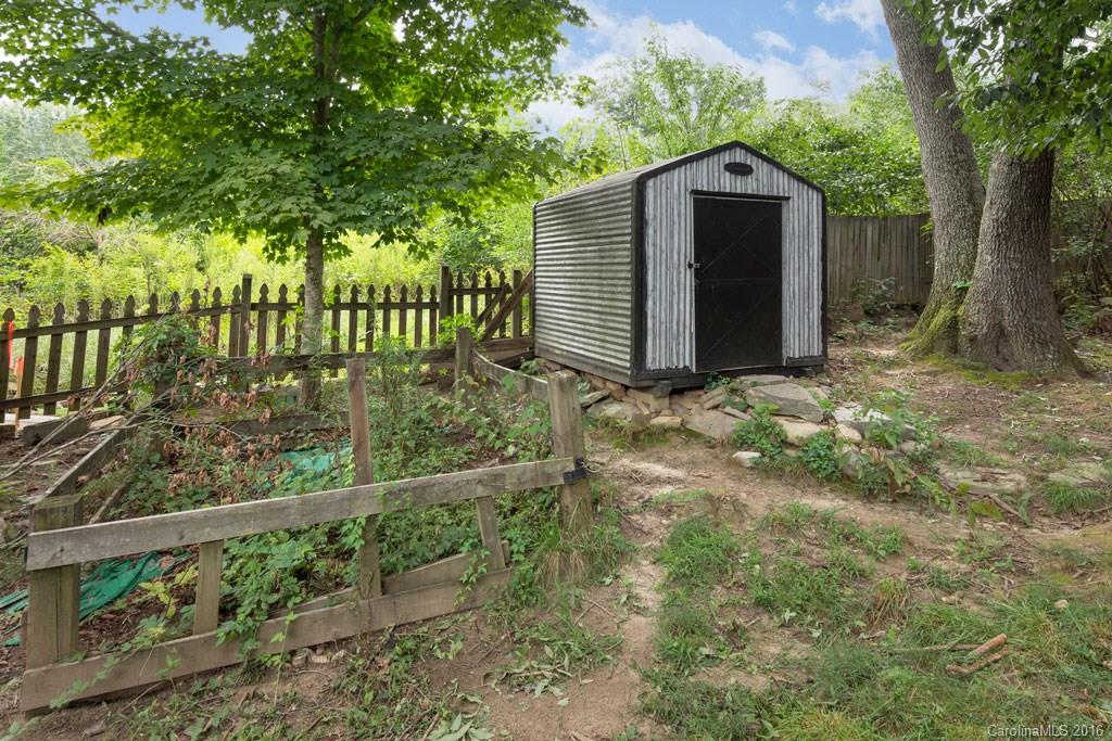 14 Stephanie Lane Asheville NC 28805