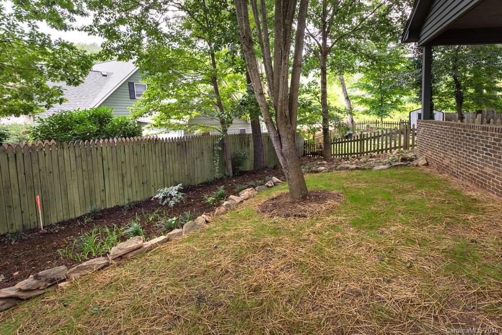 14 Stephanie Lane Asheville NC 28805