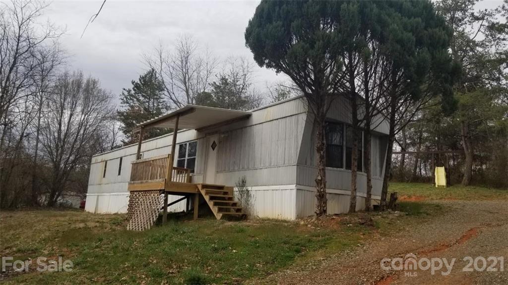 25 Thunder Road Weaverville NC 28787