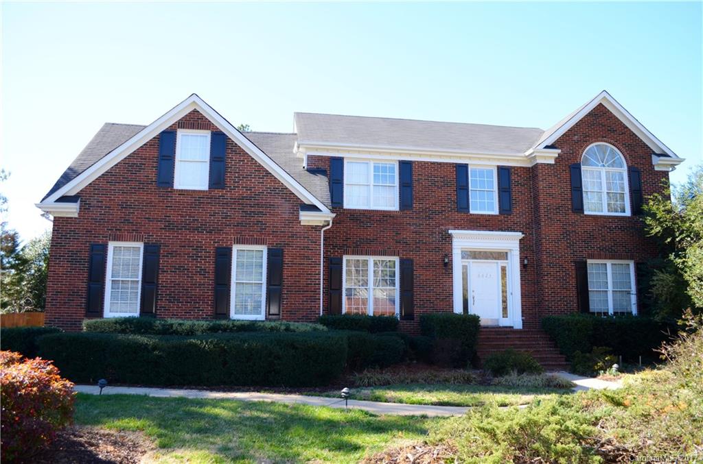 6624 Shaftesbury Road Charlotte NC 28270