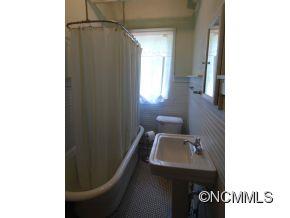 121 Forest Hill Drive Asheville NC 28803