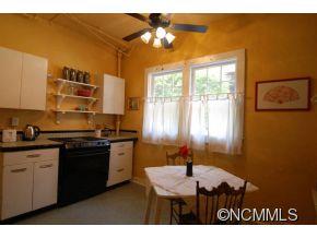 121 Forest Hill Drive Asheville NC 28803