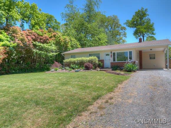 207 Sherwood Road Swannanoa NC 28778