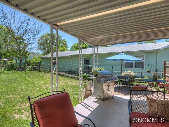 207 Sherwood Road Swannanoa NC 28778