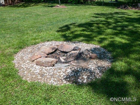 207 Sherwood Road Swannanoa NC 28778