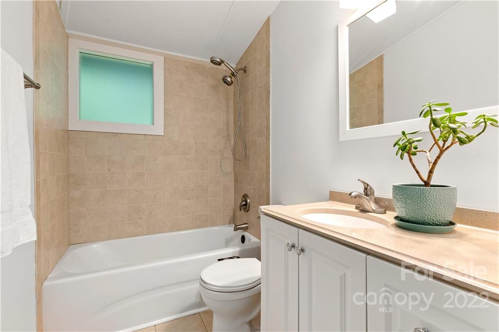 353 Sunset Drive Asheville NC 28804