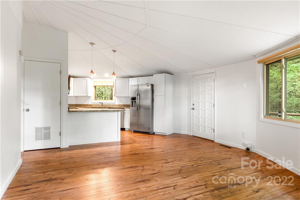 353 Sunset Drive Asheville NC 28804