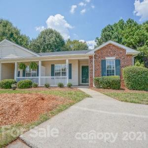 5220 Coves End Court Charlotte NC 28269